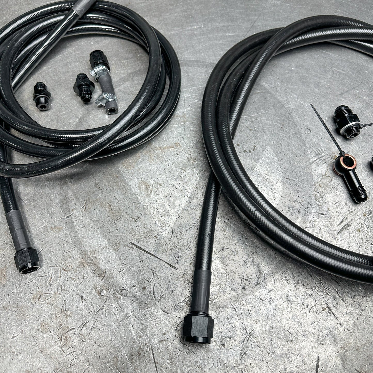 94-01 Integra E85 Compatible Stainless Steel Fuel Lines Kit -10AN FEED -8AN RETURN (Black)