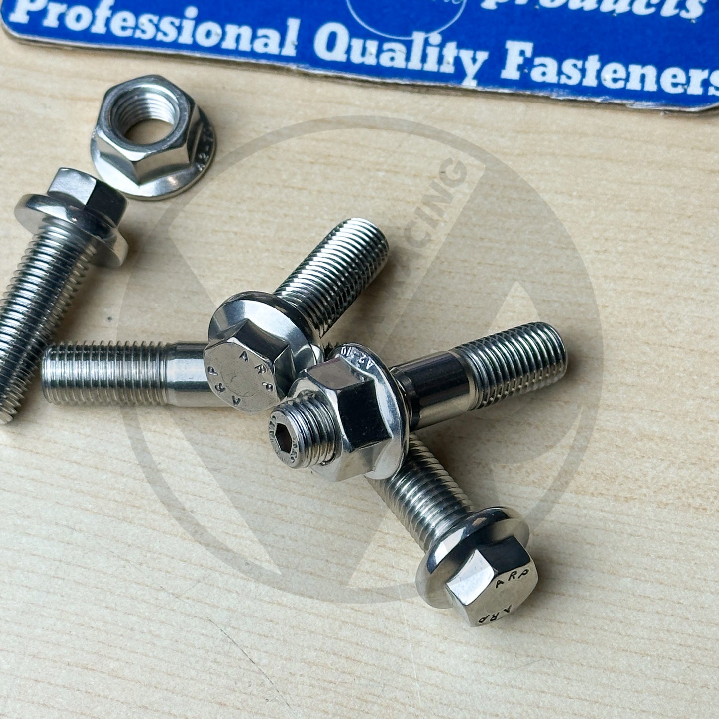 ARP Stainless Steel Exhaust Manifold Stud/Bolt Kit for Honda Civic Si Acura RSX Type S K20 / K24 (6 Point)