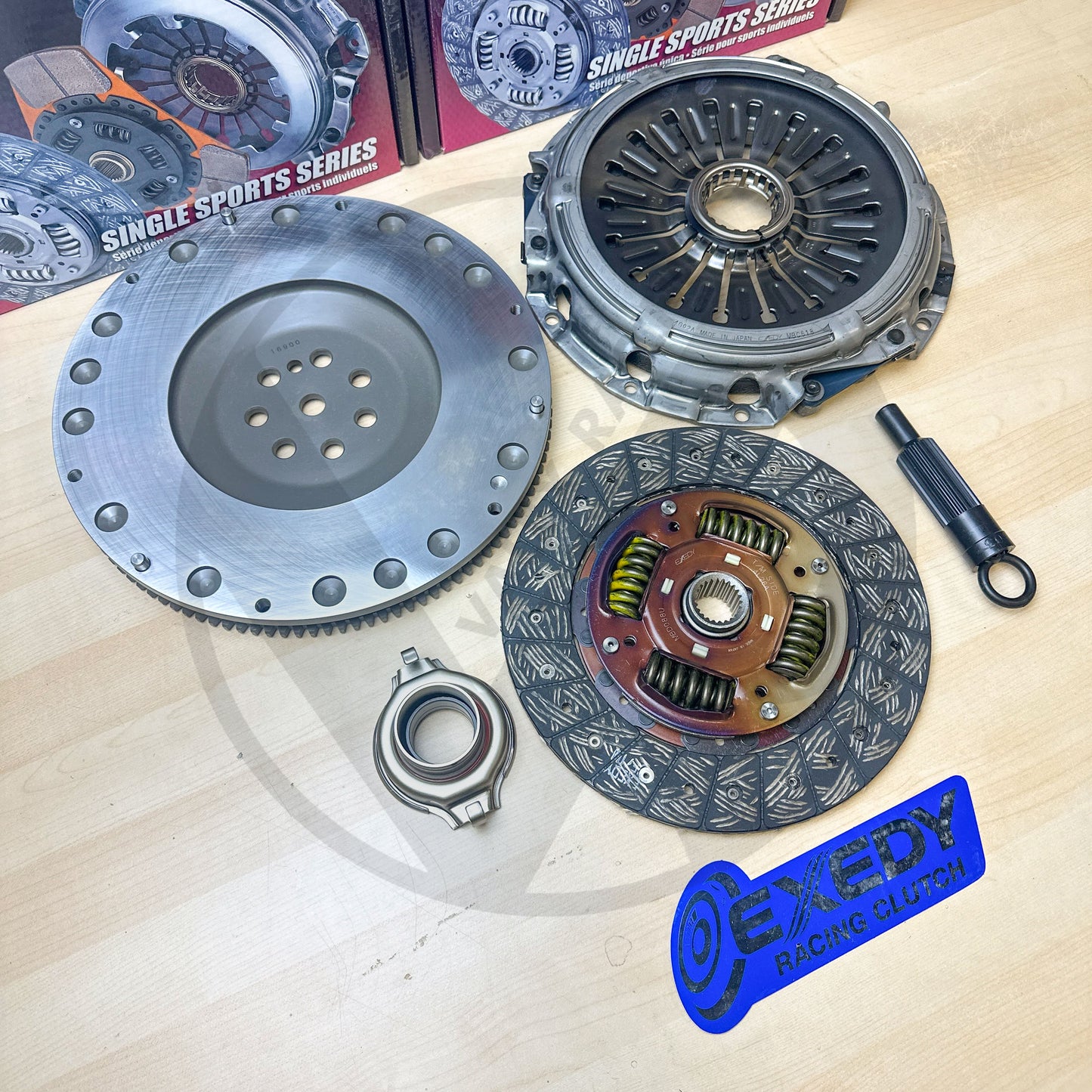 EXEDY OEM Clutch Kit & 12lbs FW for 03-06 Mitsubishi Lancer Evo 8 Evo 9 MBK1001 MF04