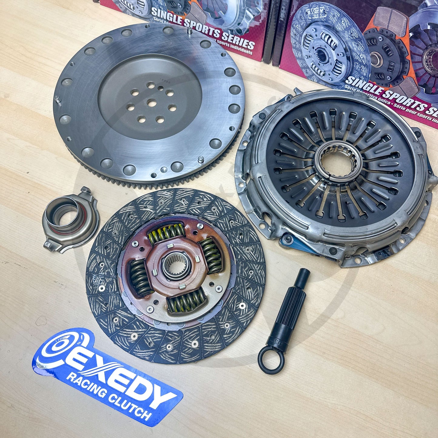 EXEDY OEM Clutch Kit & 12lbs FW for 03-06 Mitsubishi Lancer Evo 8 Evo 9 MBK1001 MF04