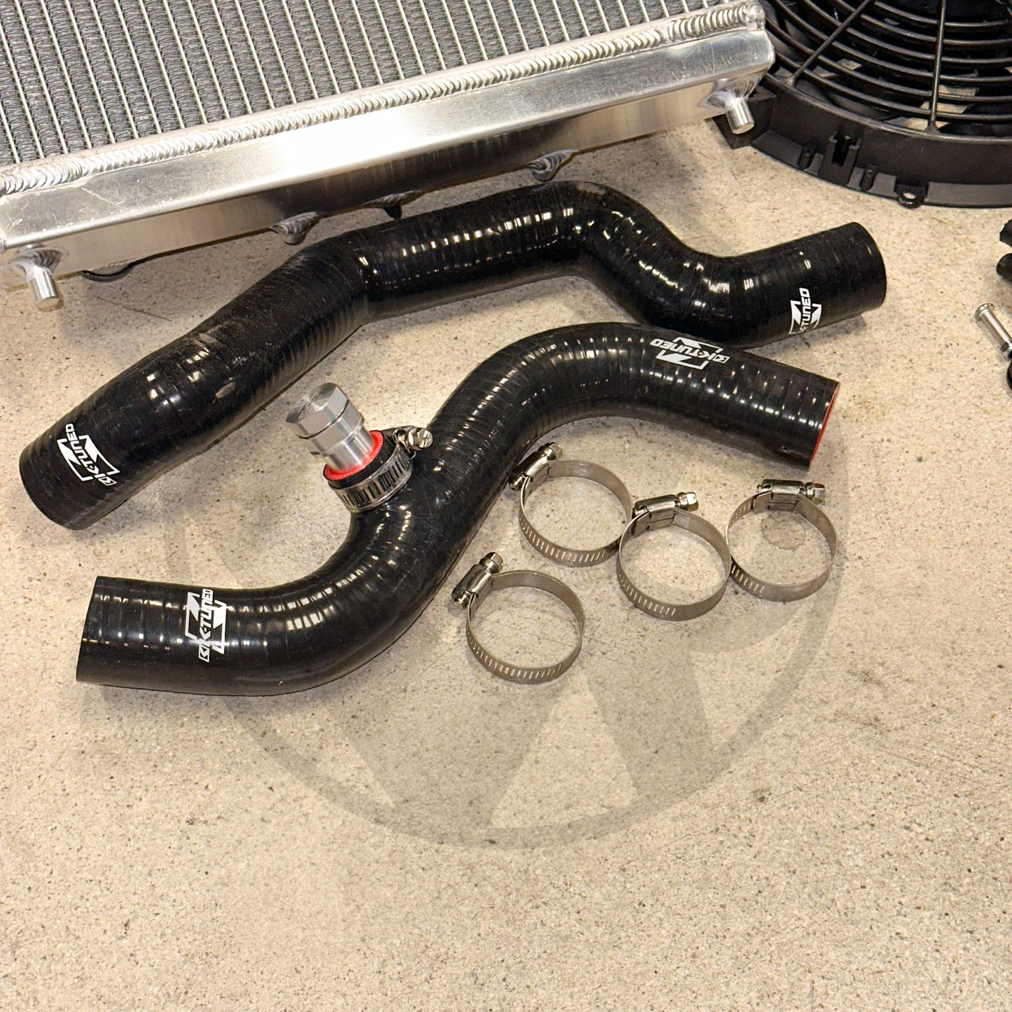 Pro Driver Side Radiator Kit w/ K-TUNED Radiator Hoses For Honda Civic Acura Integra K Swap