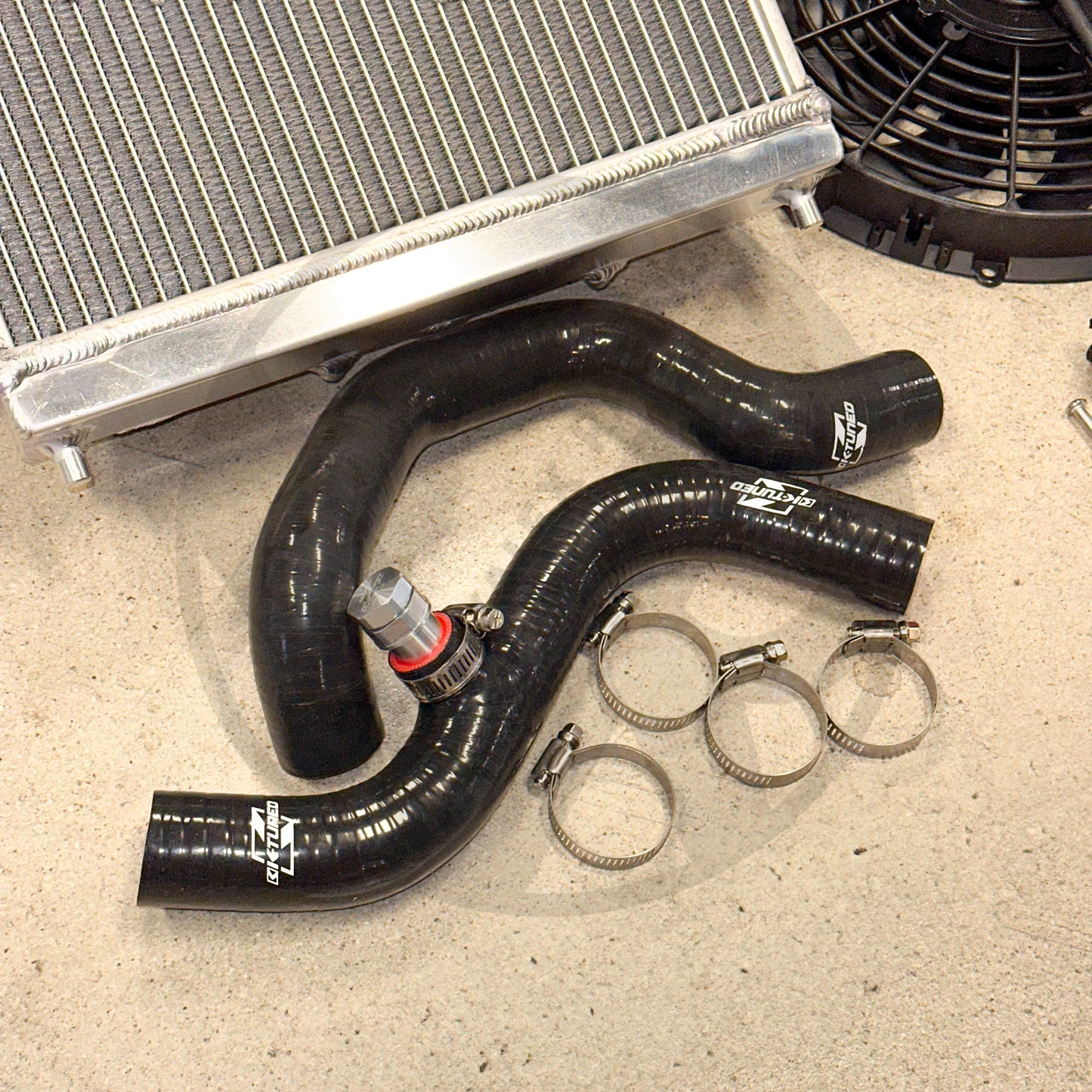 Pro Driver Side Radiator Kit w/ K-TUNED Radiator Hoses For Honda Civic Acura Integra K Swap